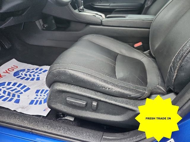 Used 2017 Honda Civic Touring image 16