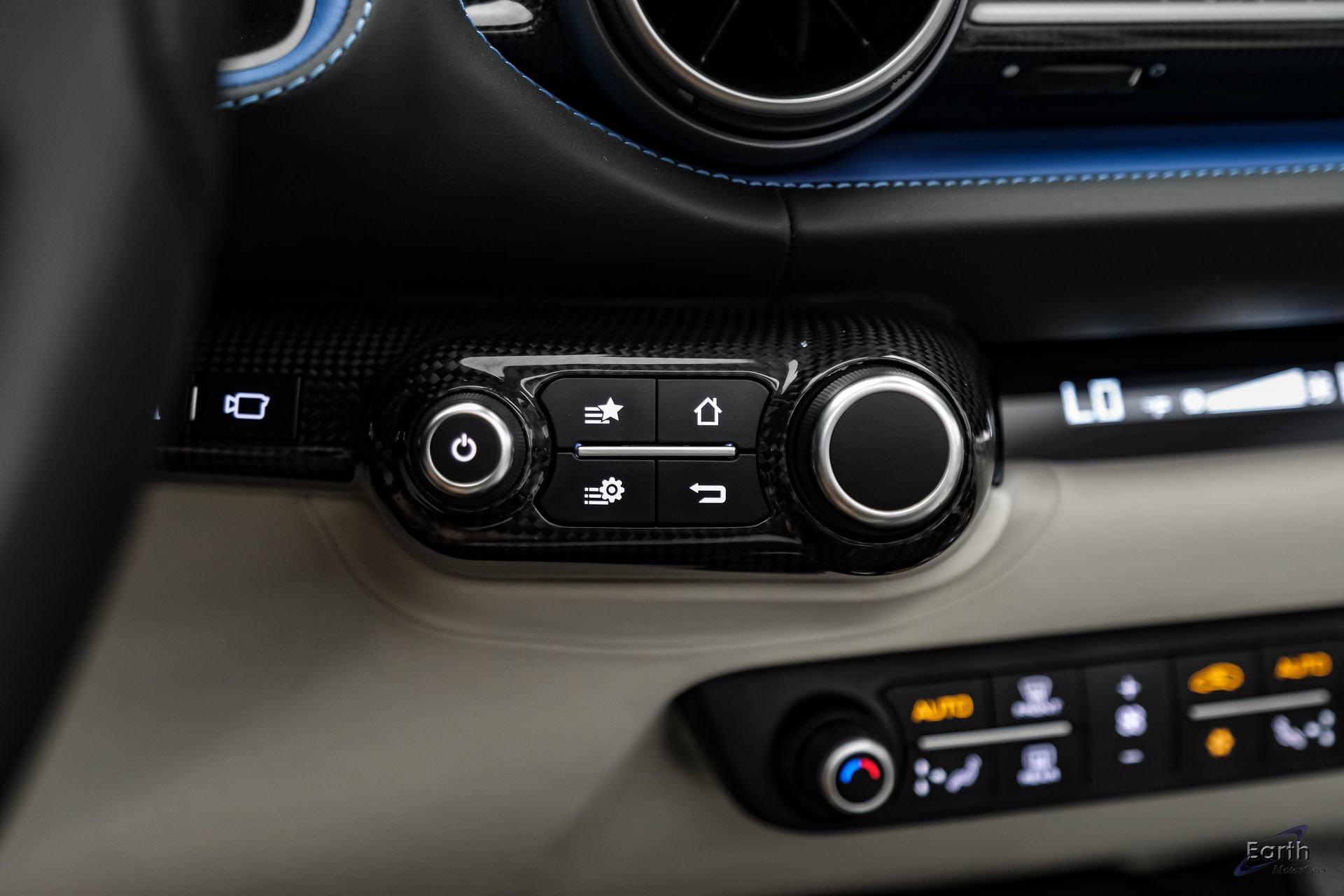 Used 2022 Ferrari 812 GTS RWD image 82