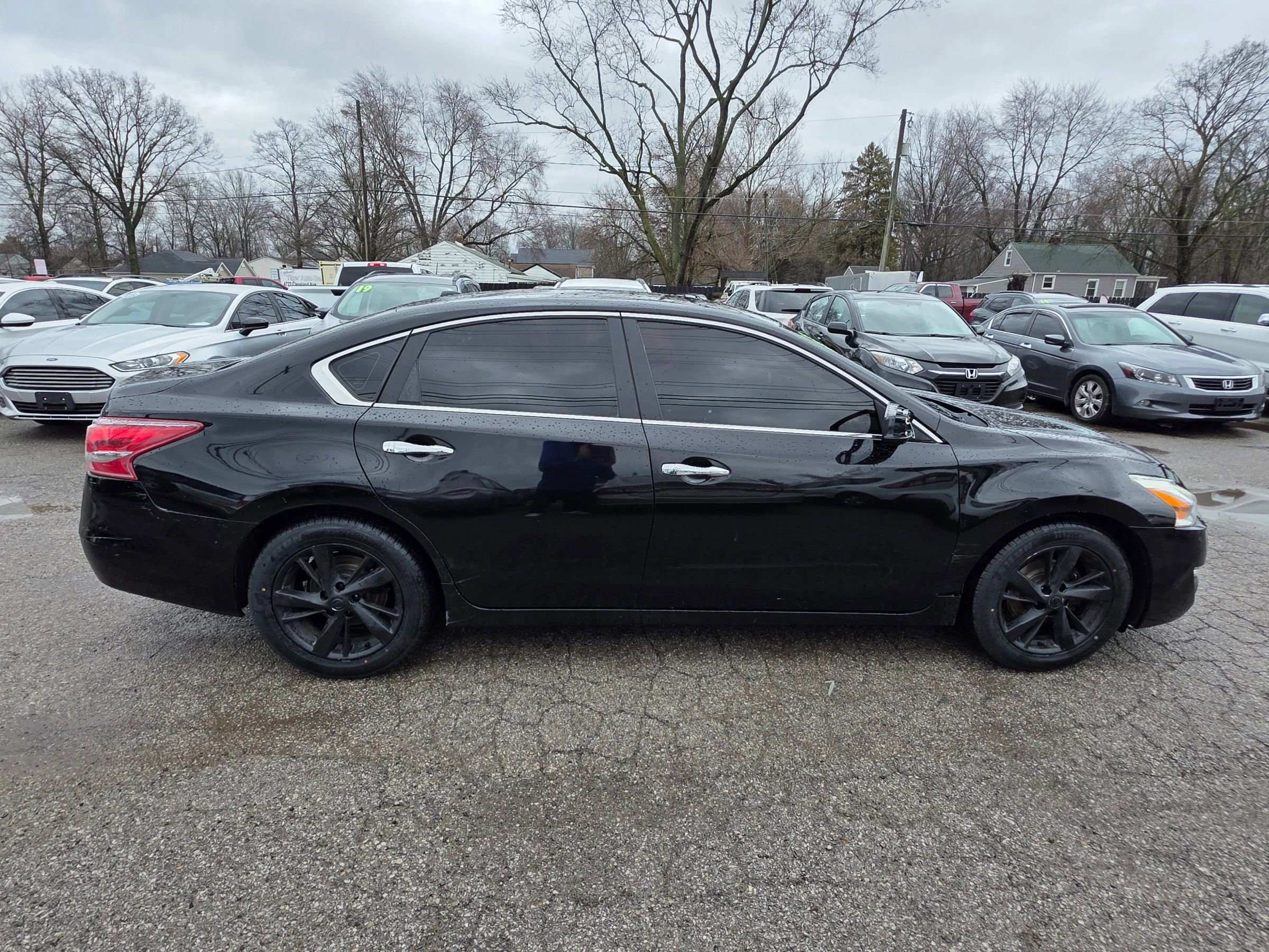 Used 2013 Nissan Altima 2.5 SL w/ Technology Pkg FWD image 13