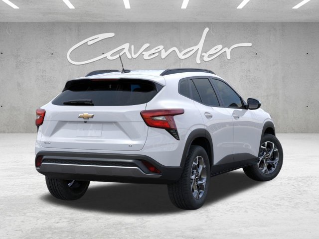 New 2026 Chevrolet Trax LT w/ Driver Confidence Package FWD image 4