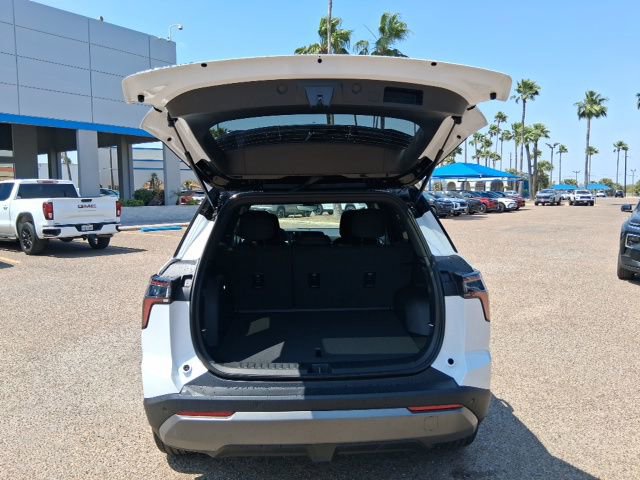 New 2026 Chevrolet Equinox LT w/ Safety and Technology Package FWD image 7