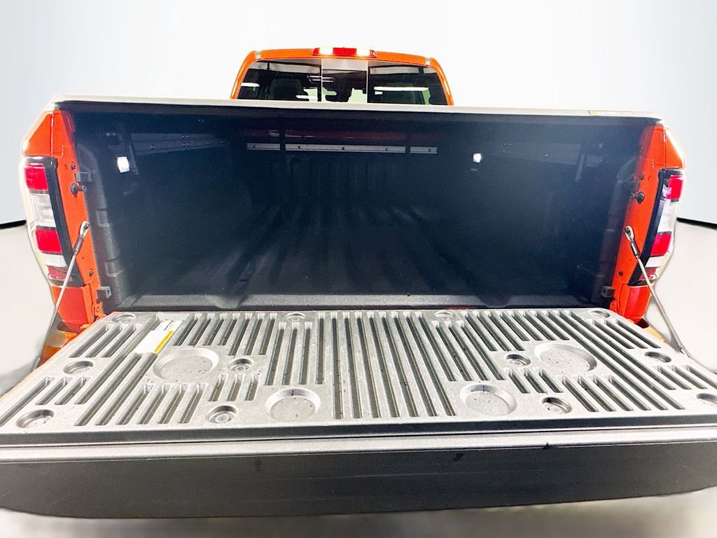 Used 2025 Nissan Frontier PRO-4X w/ Pro Premium Package AWD/4WD image 31