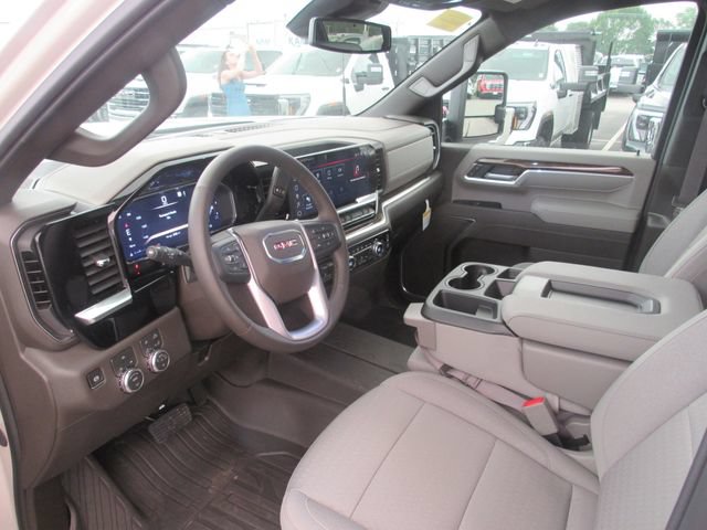 Used 2026 GMC Sierra 2500 SLE w/ SLE Value Package; AWD/4WD image 6
