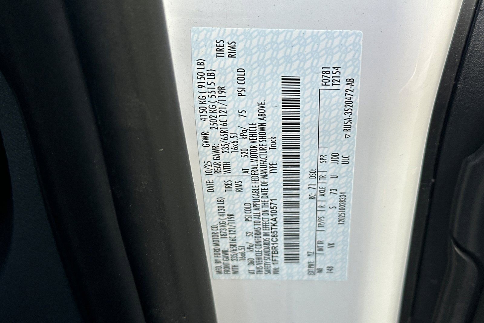 New 2026 Ford Transit 250 148 Medium Roof w/ Load Area Protection Package image 27