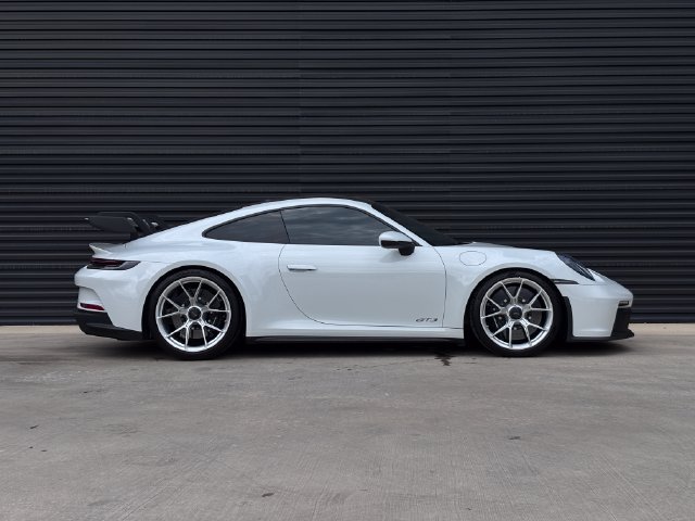 Certified 2022 Porsche 911 GT3 RWD image 8
