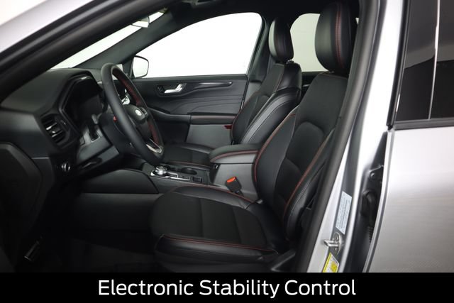 Used 2024 Ford Escape ST-Line w/ Tech Pack #1 AWD/4WD image 29