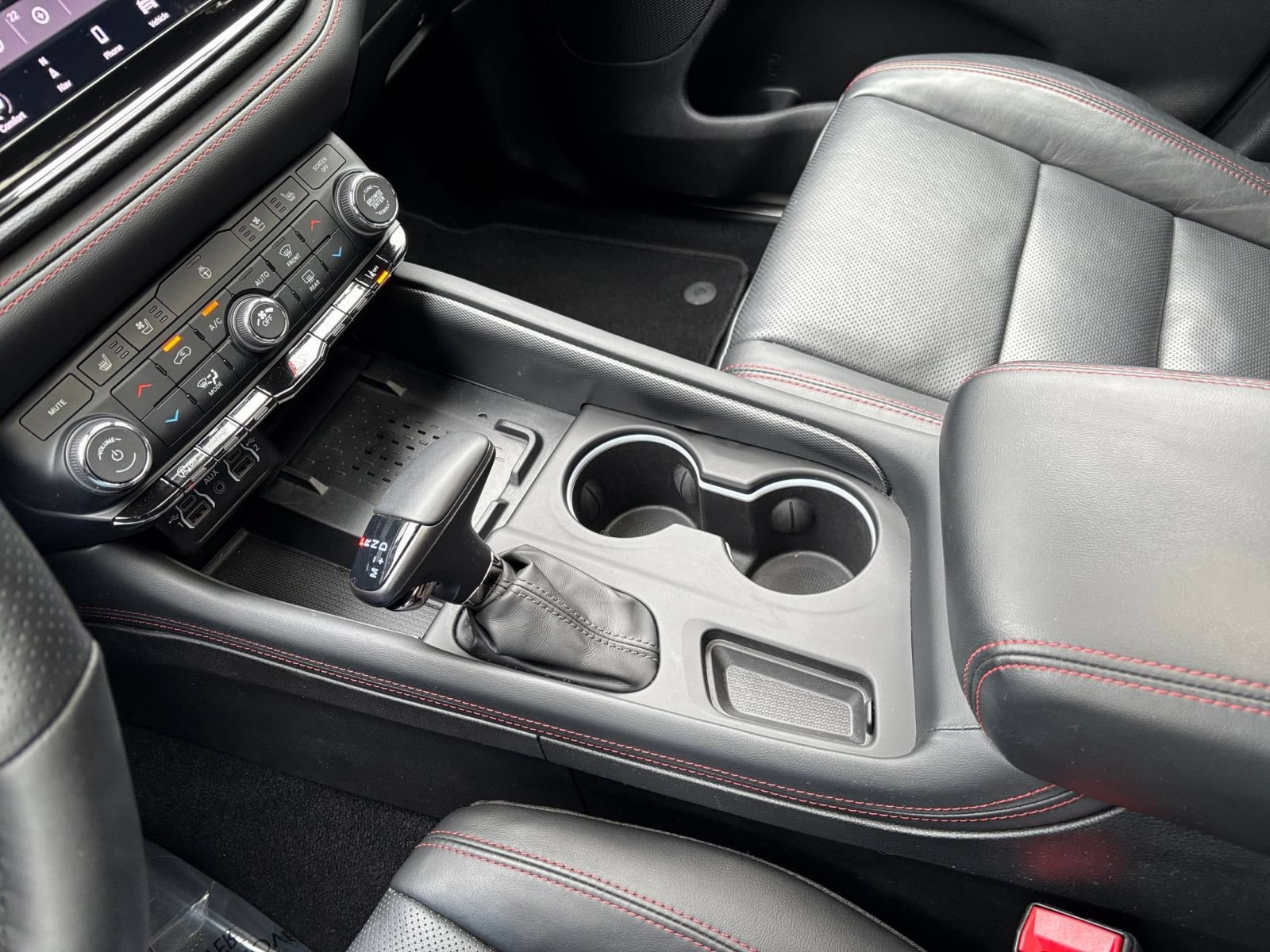 Used 2026 Dodge Durango GT AWD/4WD image 45