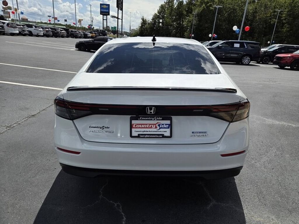 Used 2025 Honda Accord Sport image 4