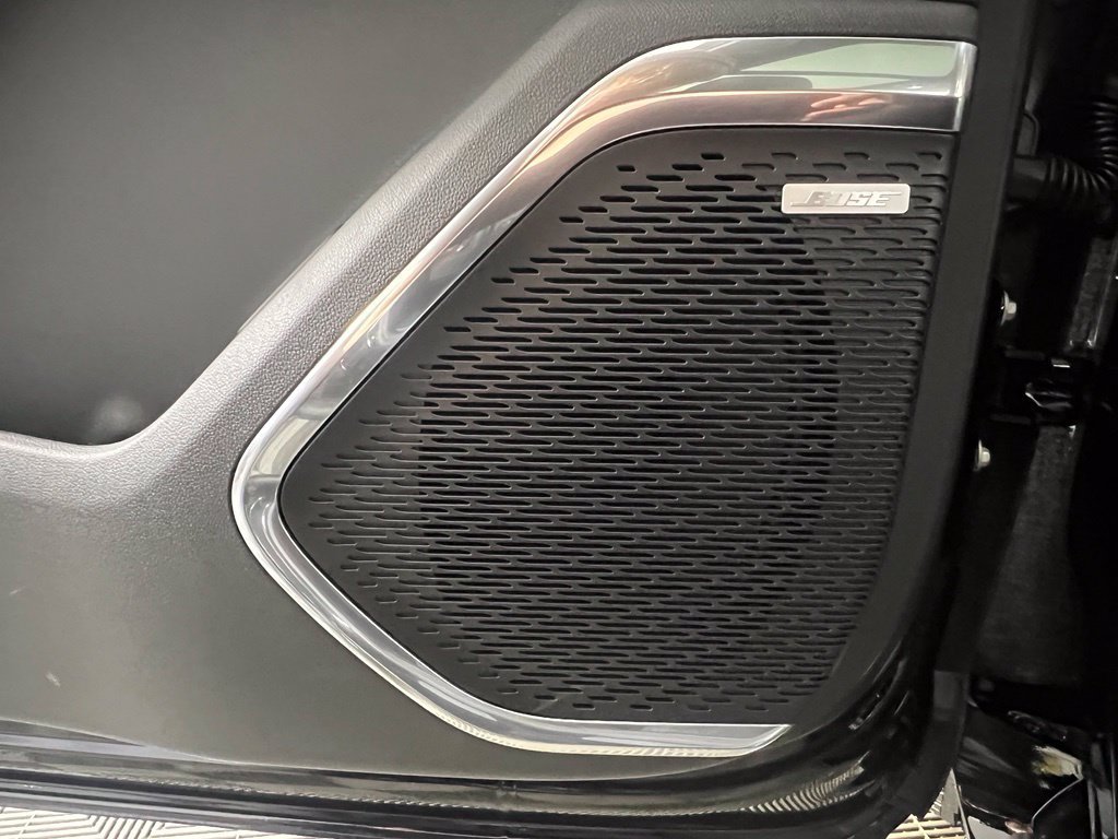 New 2027 Chevrolet Traverse RS w/ LPO, Floor Liner Package AWD/4WD image 21