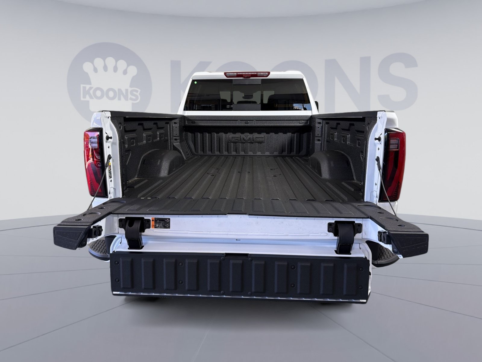 New 2026 GMC Sierra 2500 Denali w/ Denali Reserve Package AWD/4WD image 27