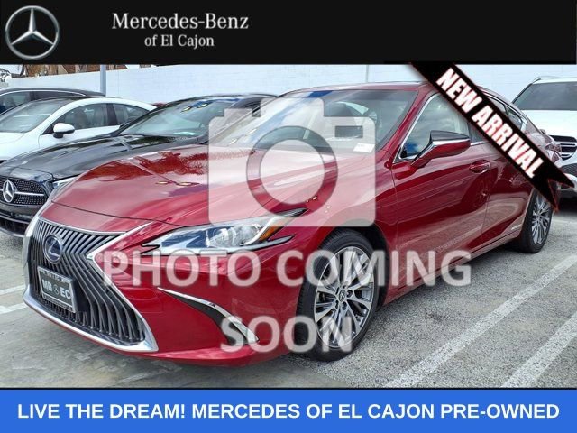 Used 2019 Lexus ES 300h w/ Premium Package FWD image 1