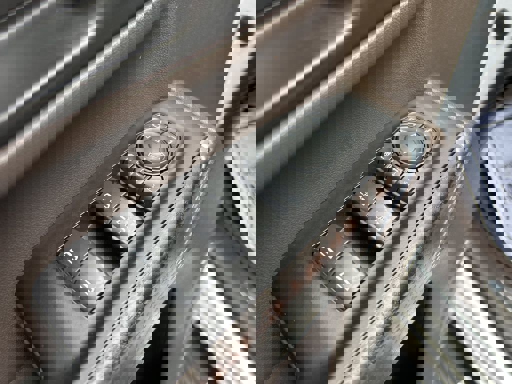 Used 2022 GMC Sierra 3500 Denali w/ Denali Ultimate Package image 19