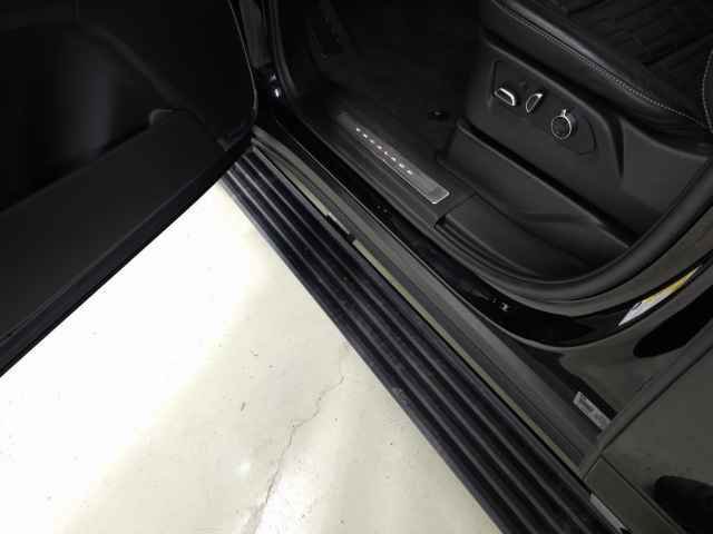 Used 2024 Cadillac Escalade ESV V w/ Heavy-Duty Trailer Package image 19