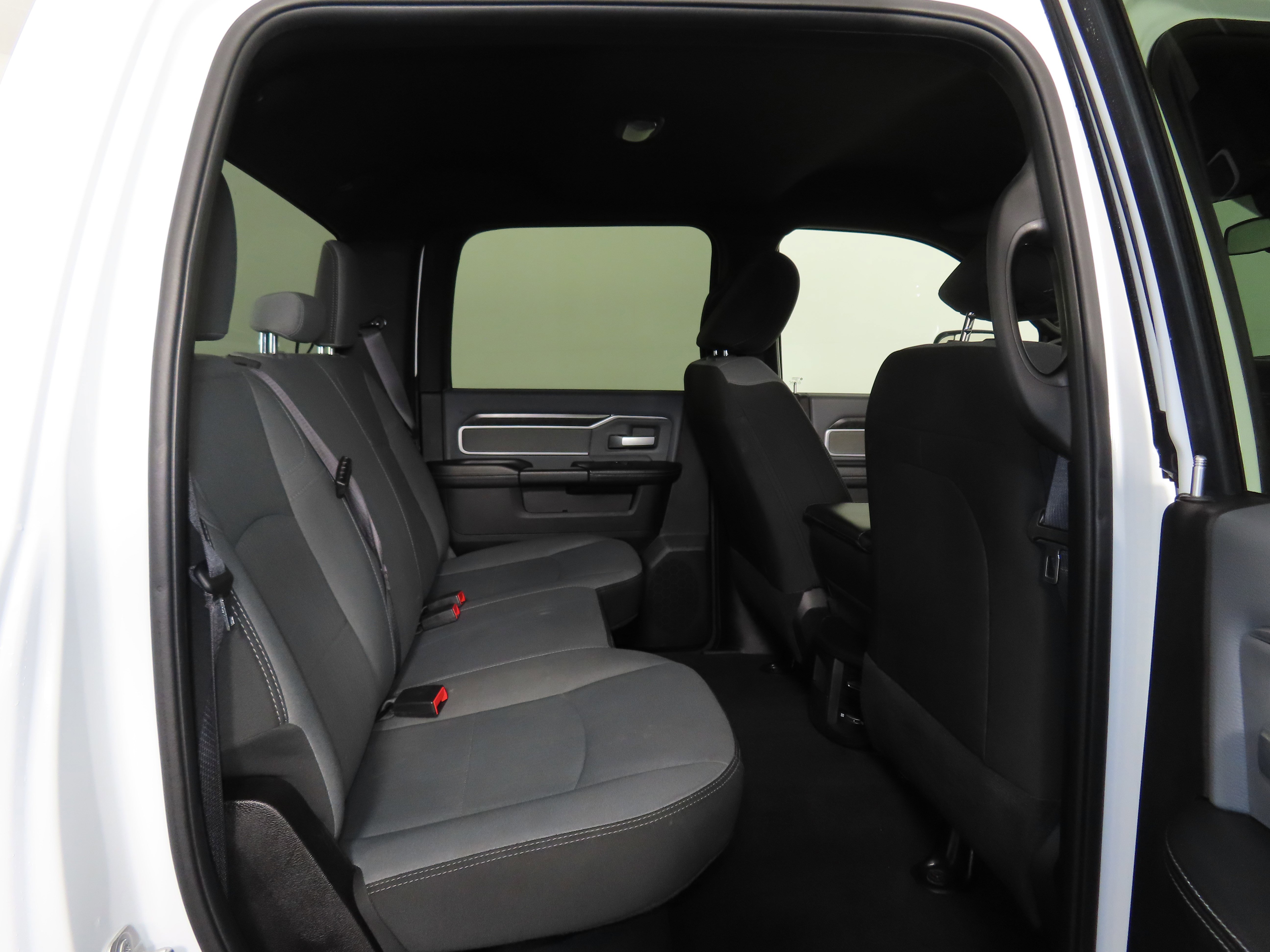 Used 2022 RAM 2500 Big Horn image 26