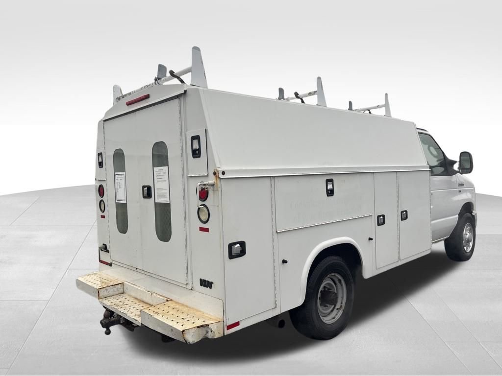 Used 2016 Ford E-350 and Econoline 350 Super Duty w/ Power Windows & Locks Group image 5