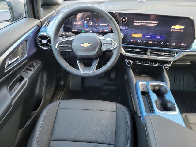 New 2026 Chevrolet Equinox EV LT image 13