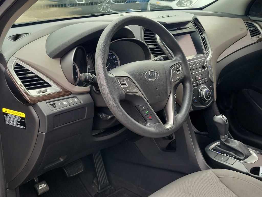 Used 2018 Hyundai Santa Fe Sport w/ 2.4L Value Package 02 FWD image 19