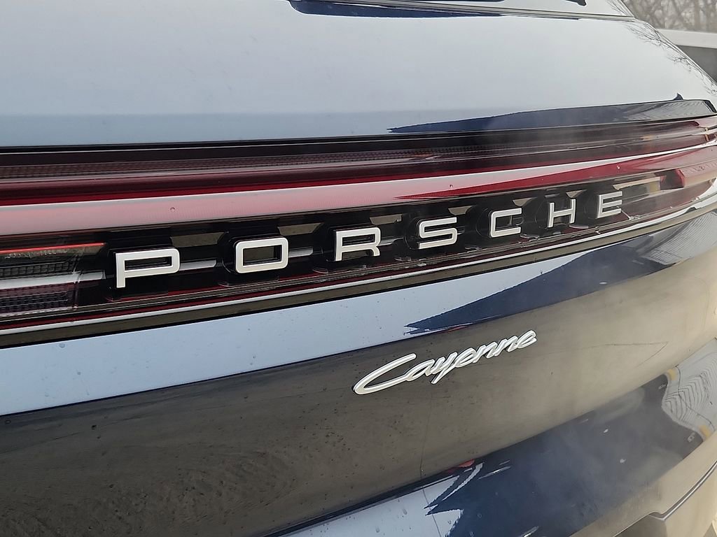 New 2025 Porsche Cayenne image 24