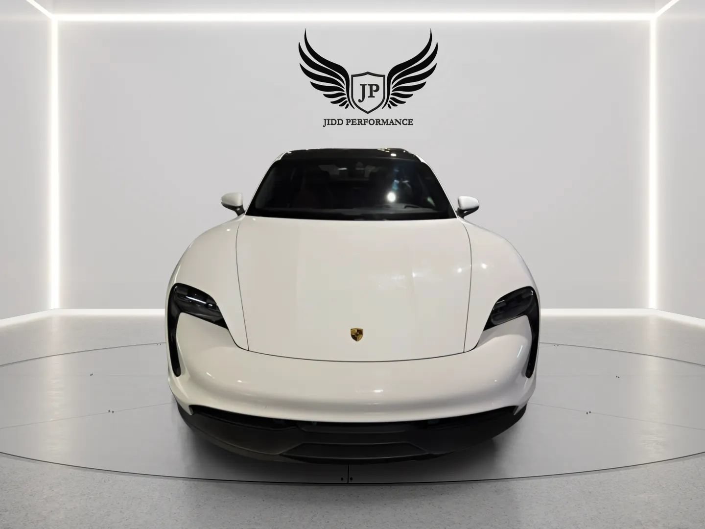 Used 2022 Porsche Taycan RWD image 2