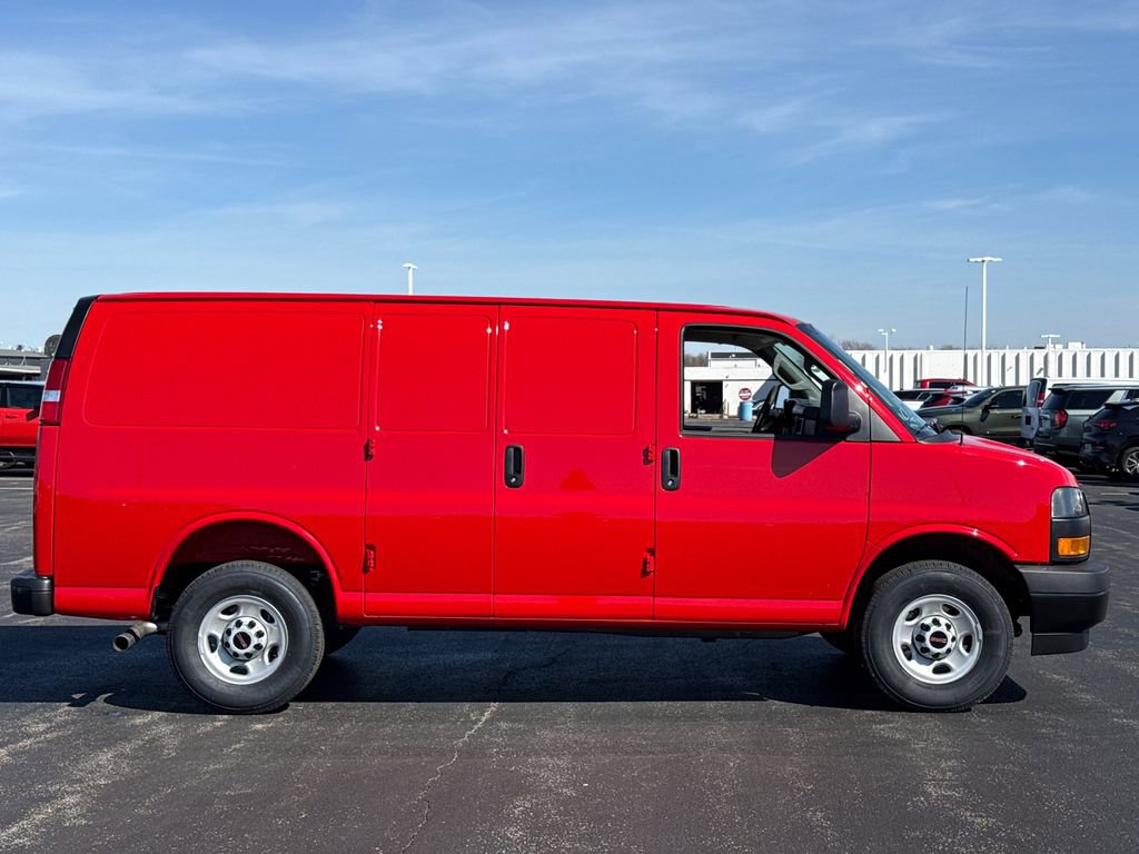 New 2026 GMC Savana 2500 image 9