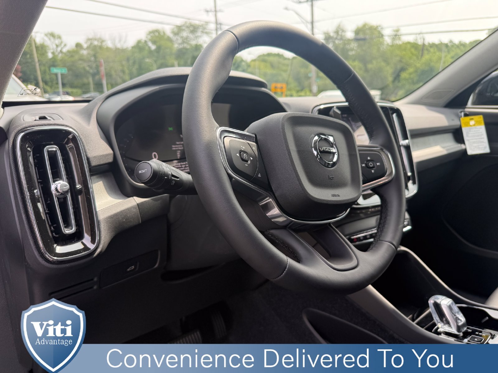 New 2026 Volvo XC40 B5 Plus w/ Protection Package Premier AWD/4WD image 12