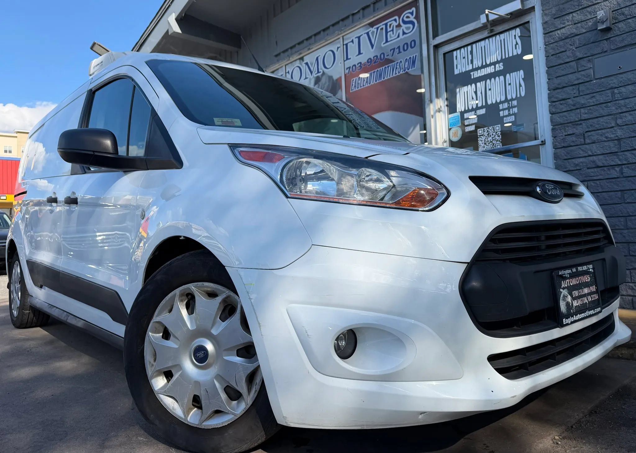 Used 2018 Ford Transit Connect XLT FWD image 1