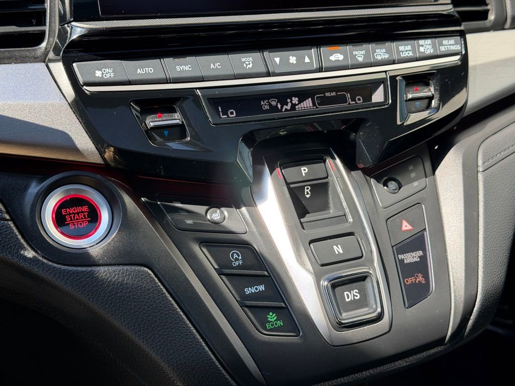 Used 2025 Honda Odyssey Sport-L image 14