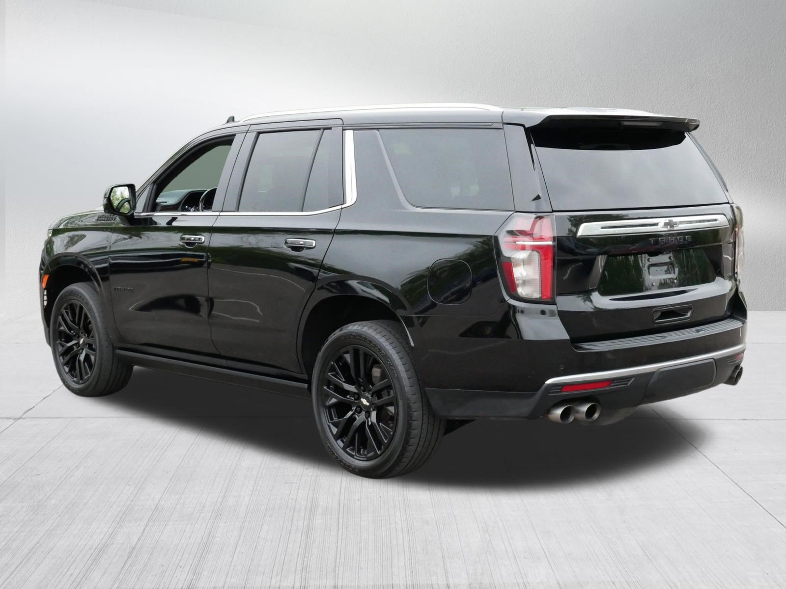 Used 2021 Chevrolet Tahoe High Country w/ Premium Package AWD/4WD image 5
