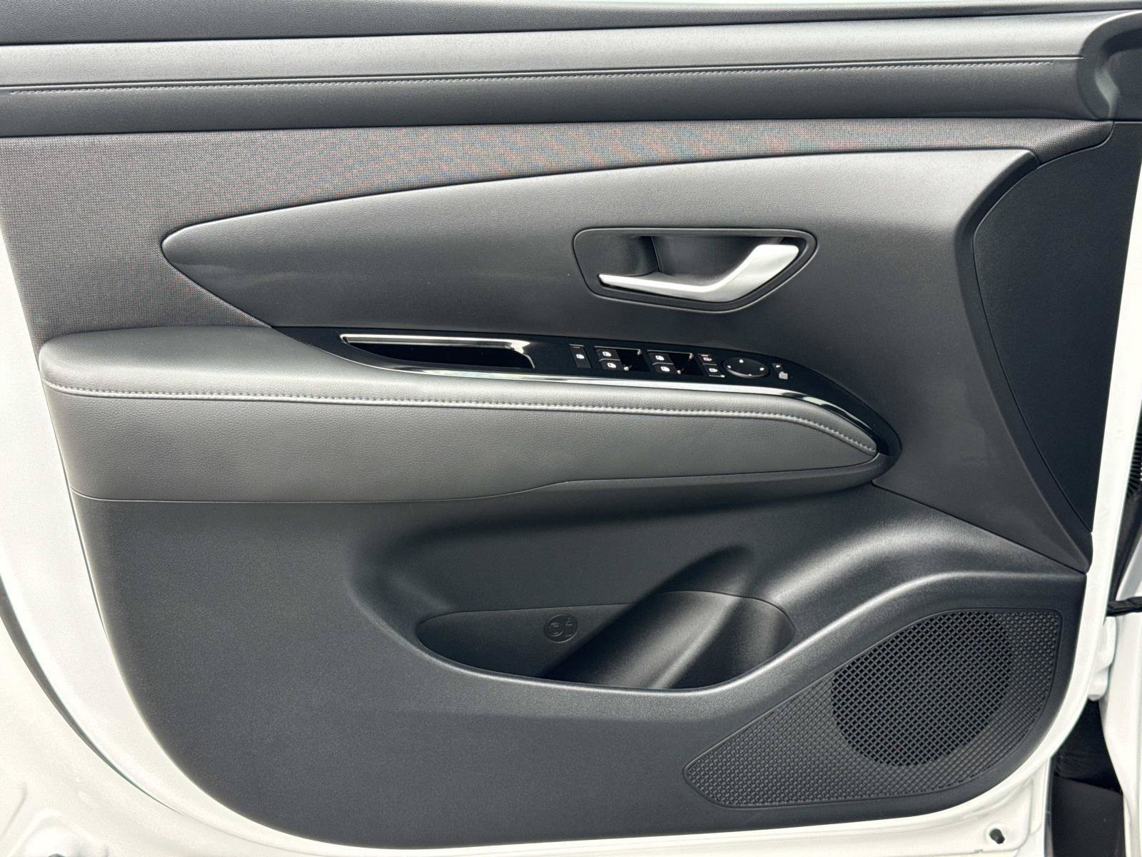 New 2026 Hyundai Santa Cruz XRT AWD/4WD image 8