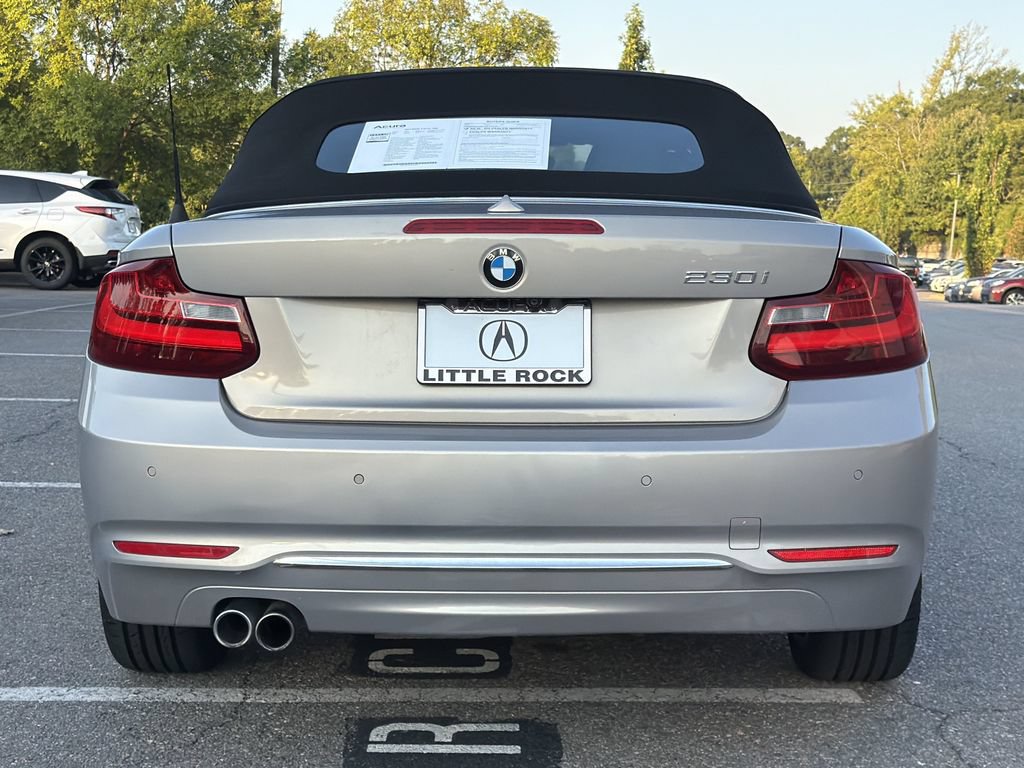 Used 2017 BMW 230i Convertible RWD image 4