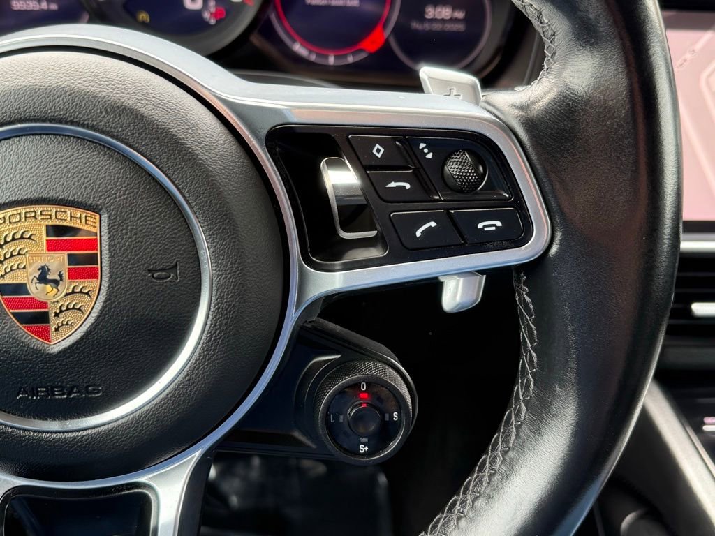 Used 2021 Porsche Cayenne image 38