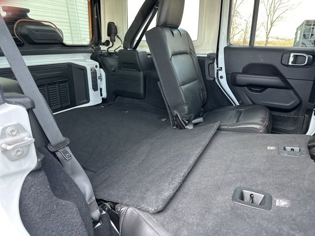 Used 2022 Jeep Wrangler Unlimited Rubicon w/ Cold Weather Group image 45