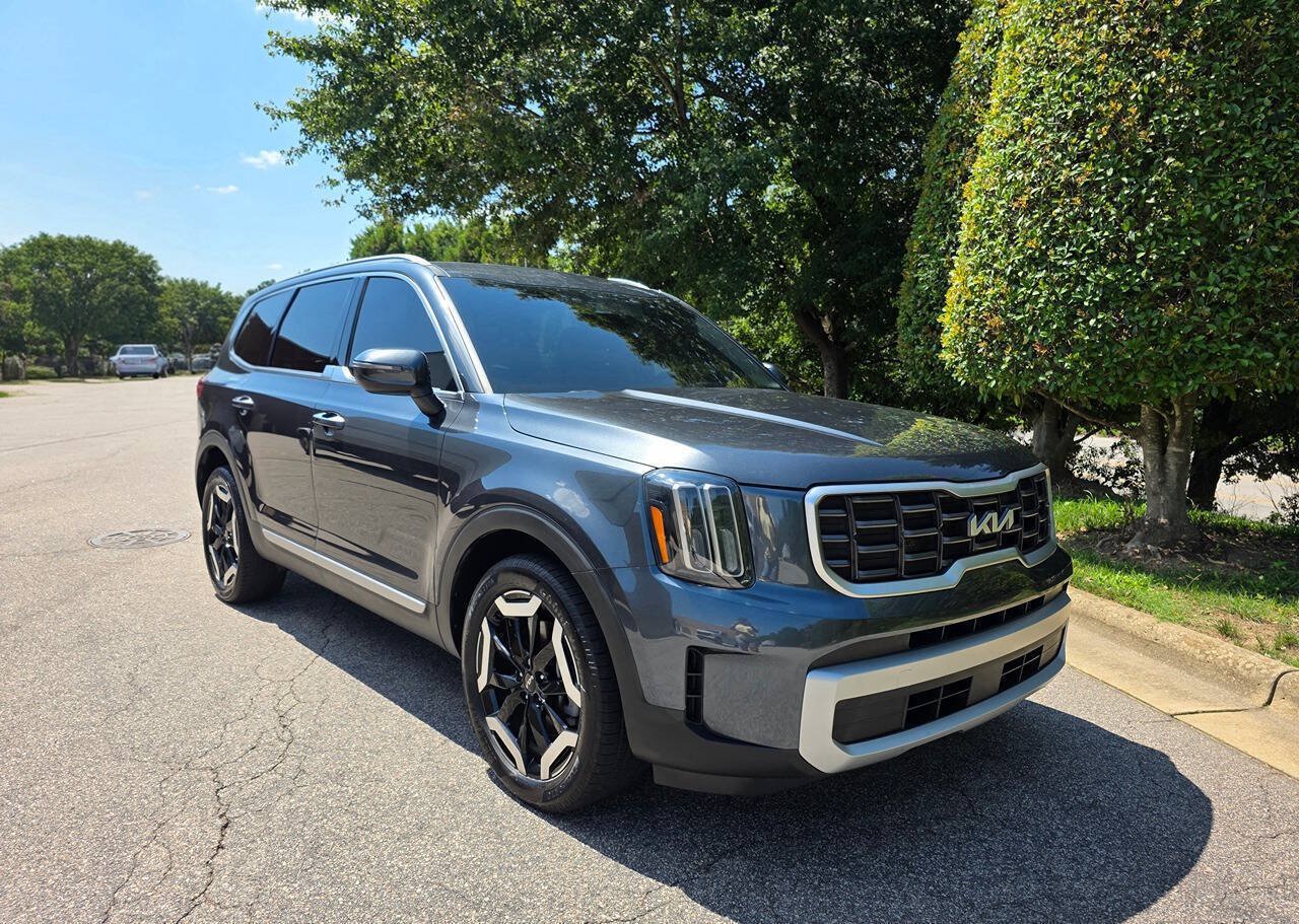 Used 2023 Kia Telluride S AWD/4WD image 7