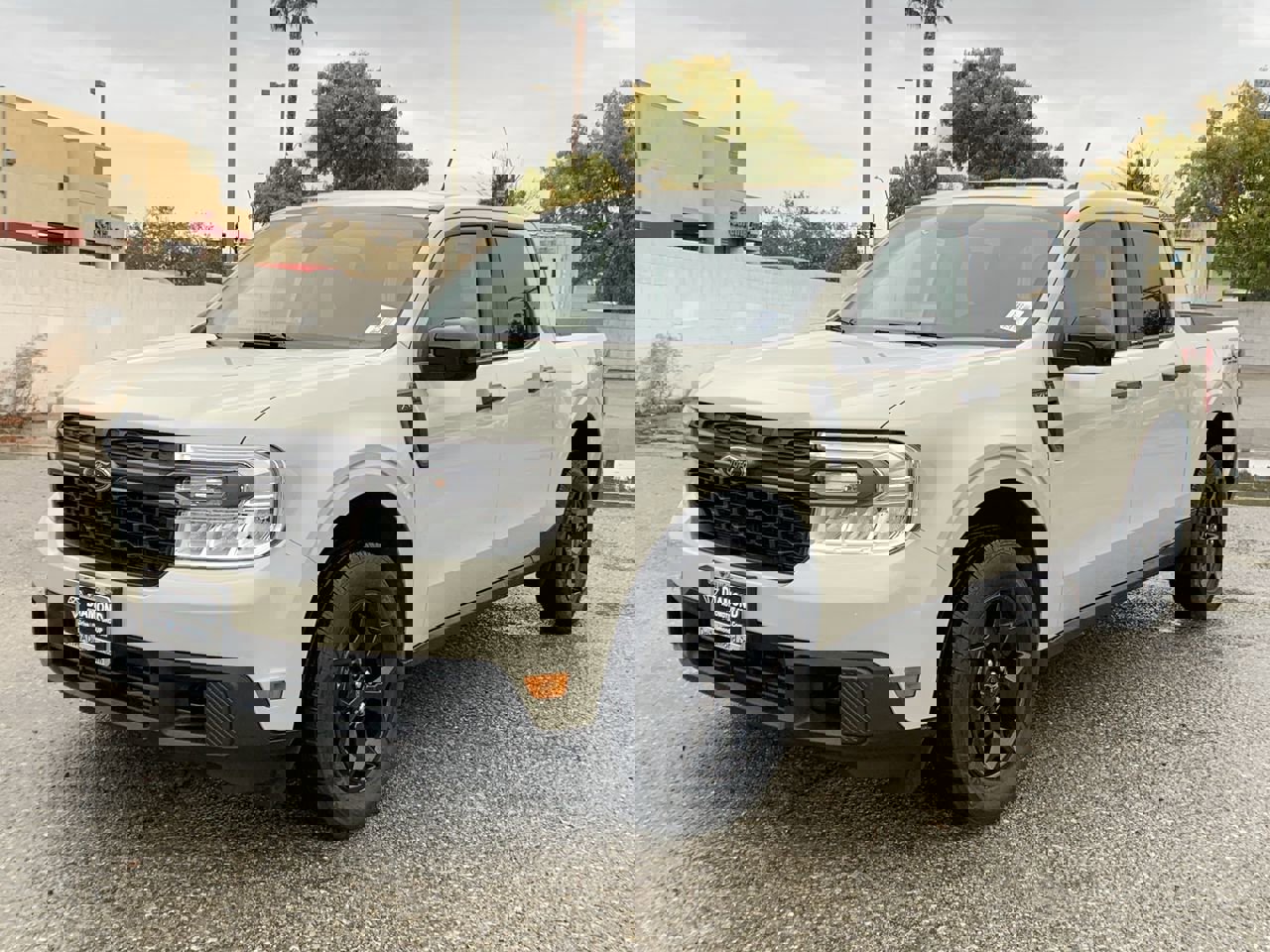 Used 2024 Ford Maverick XLT w/ XLT Luxury Package image 4