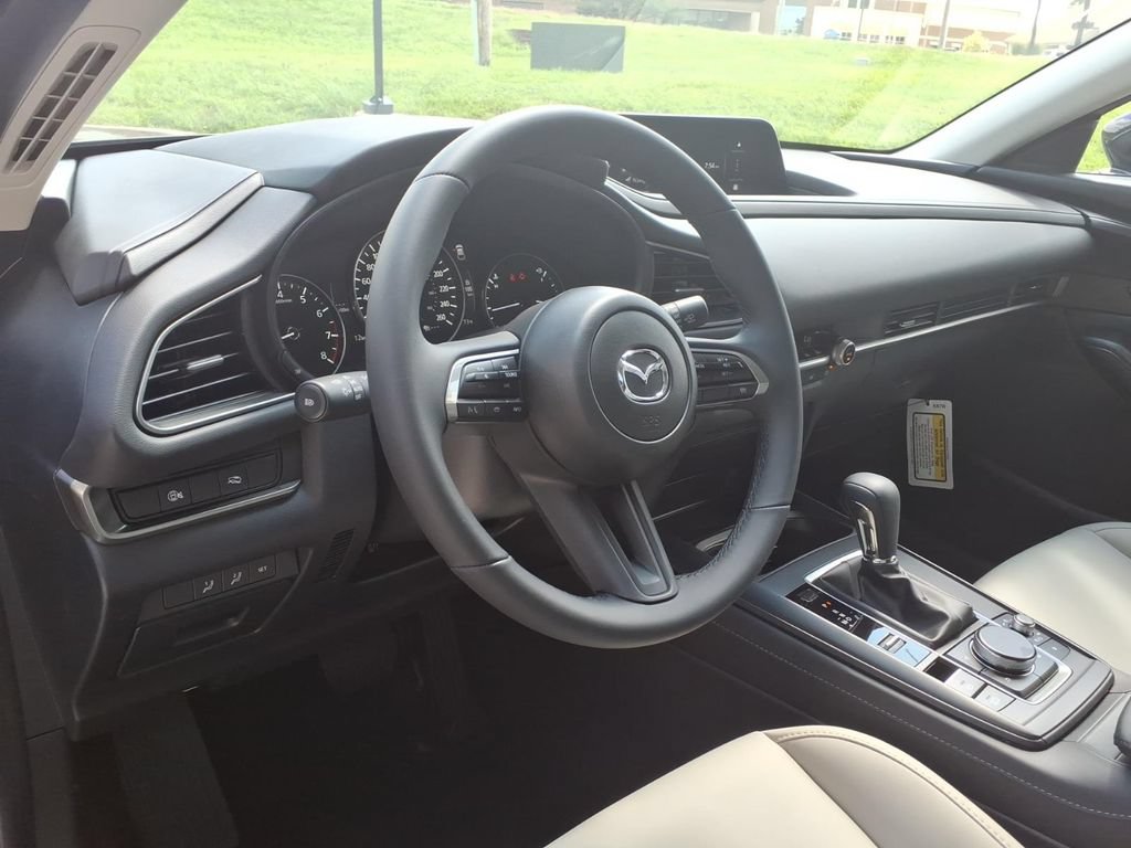 New 2026 MAZDA CX-30 AWD 2.5 S w/ Select Sport Pkg image 14