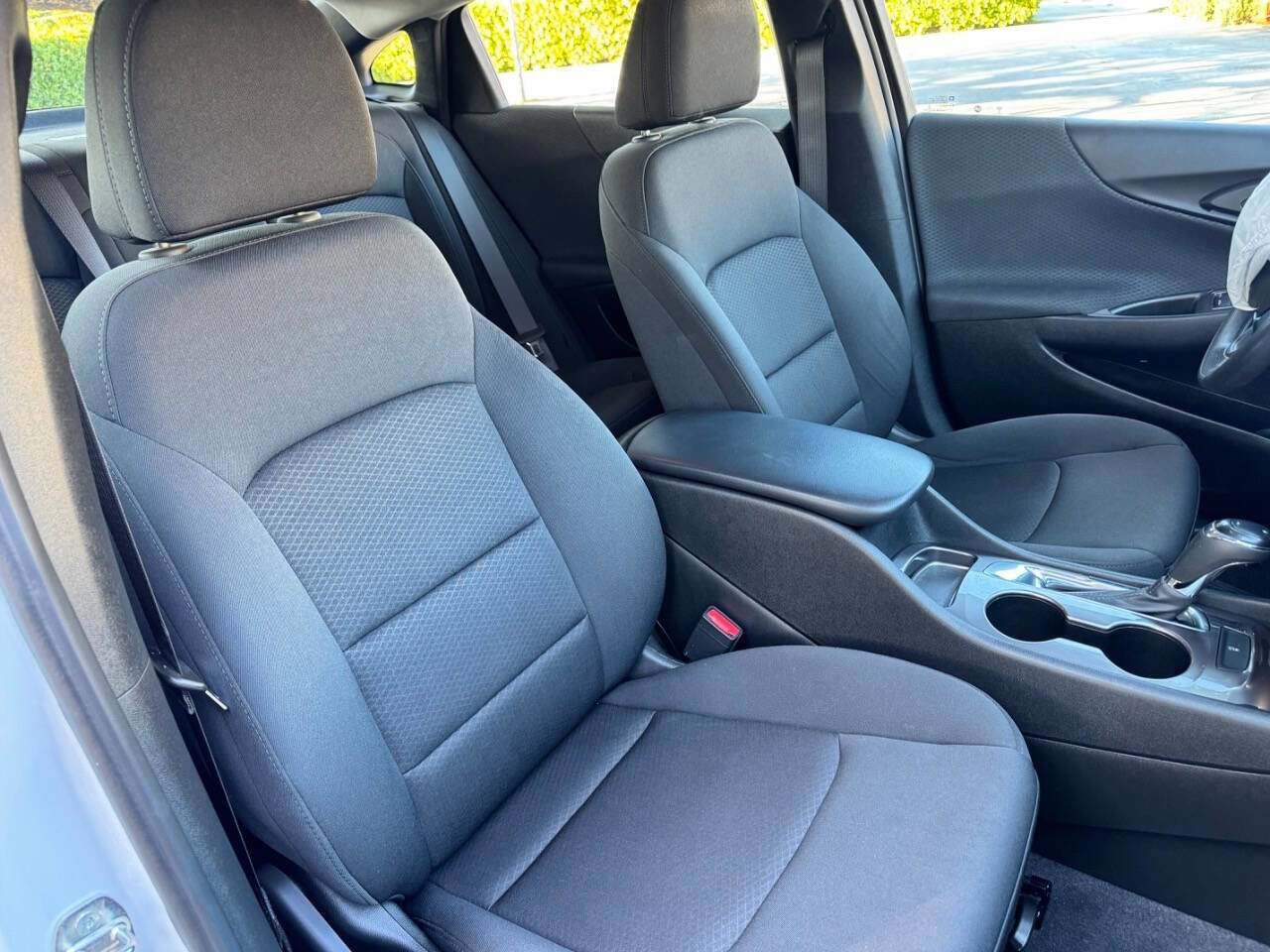 Used 2020 Chevrolet Malibu LS image 12