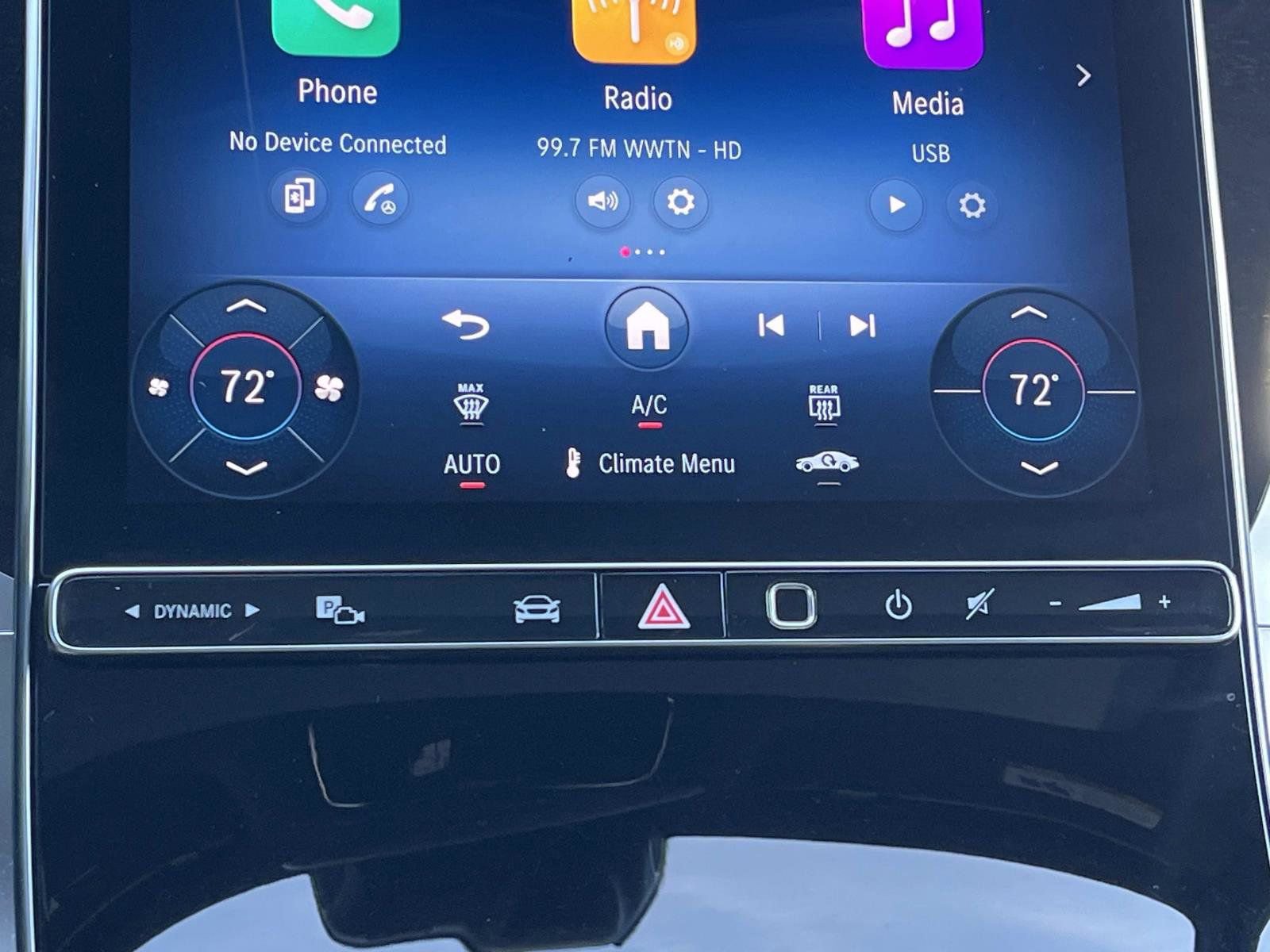 Certified 2025 Mercedes-Benz GLC 300 GLC 300 image 28