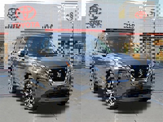 Used 2021 Nissan Rogue SV