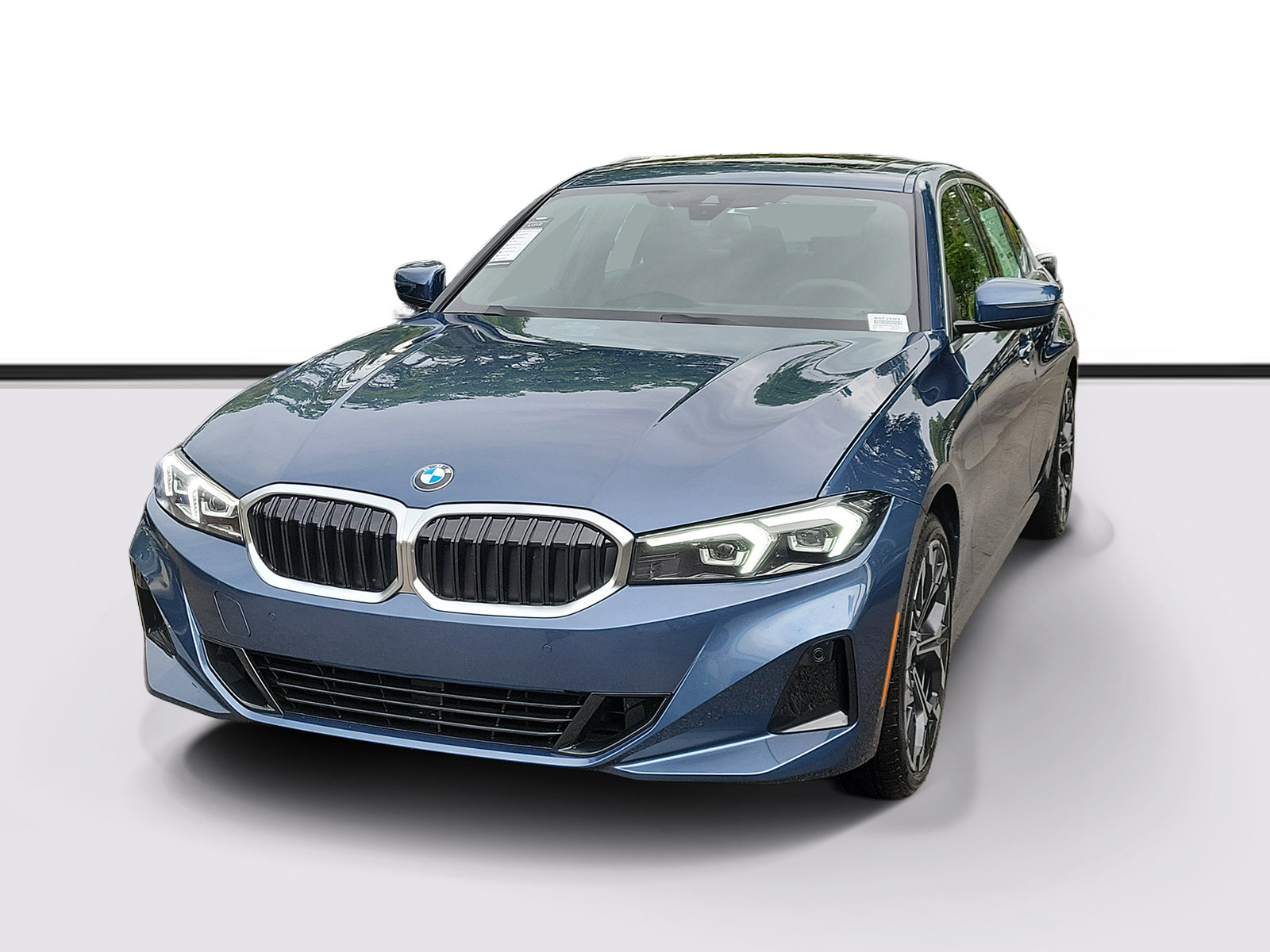 New 2026 BMW 330i Sedan w/ Premium Package RWD image 2