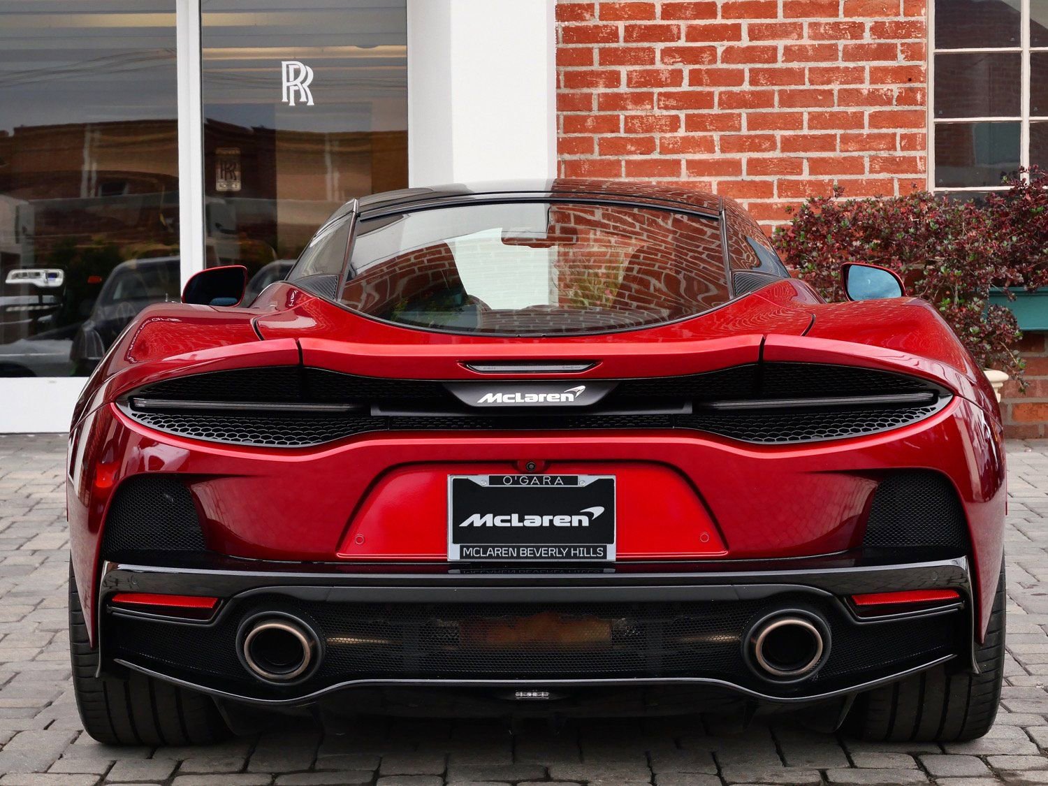 Used 2022 McLaren GT image 5