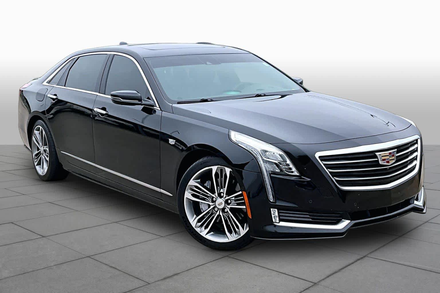 Used 2018 Cadillac CT6 Luxury AWD/4WD image 2