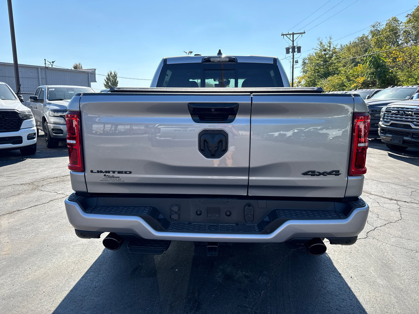 New 2025 RAM 1500 Limited AWD/4WD image 4