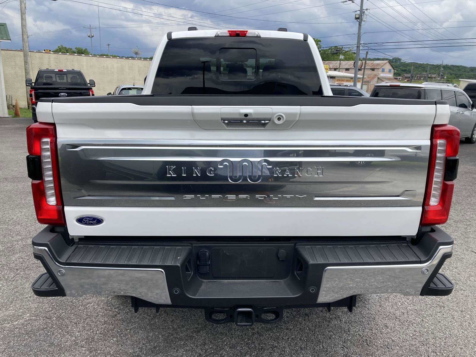 Used 2024 Ford F350 King Ranch w/ Chrome Package image 3