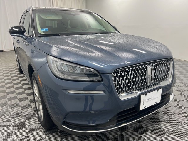 Certified 2022 Lincoln Corsair AWD w/ Premium Package image 2