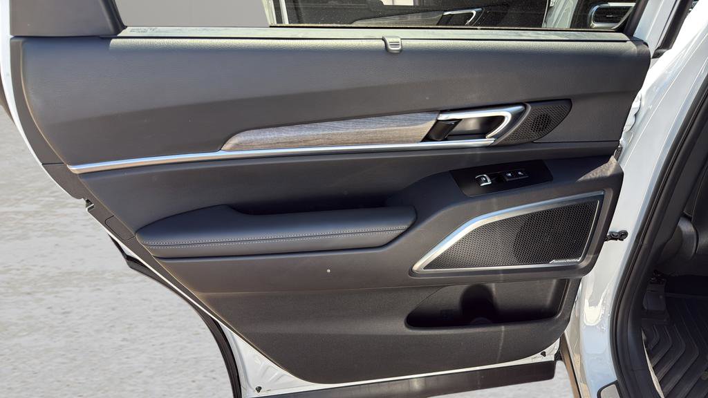 Used 2020 Kia Telluride SX w/ SX Prestige Package AWD/4WD image 14