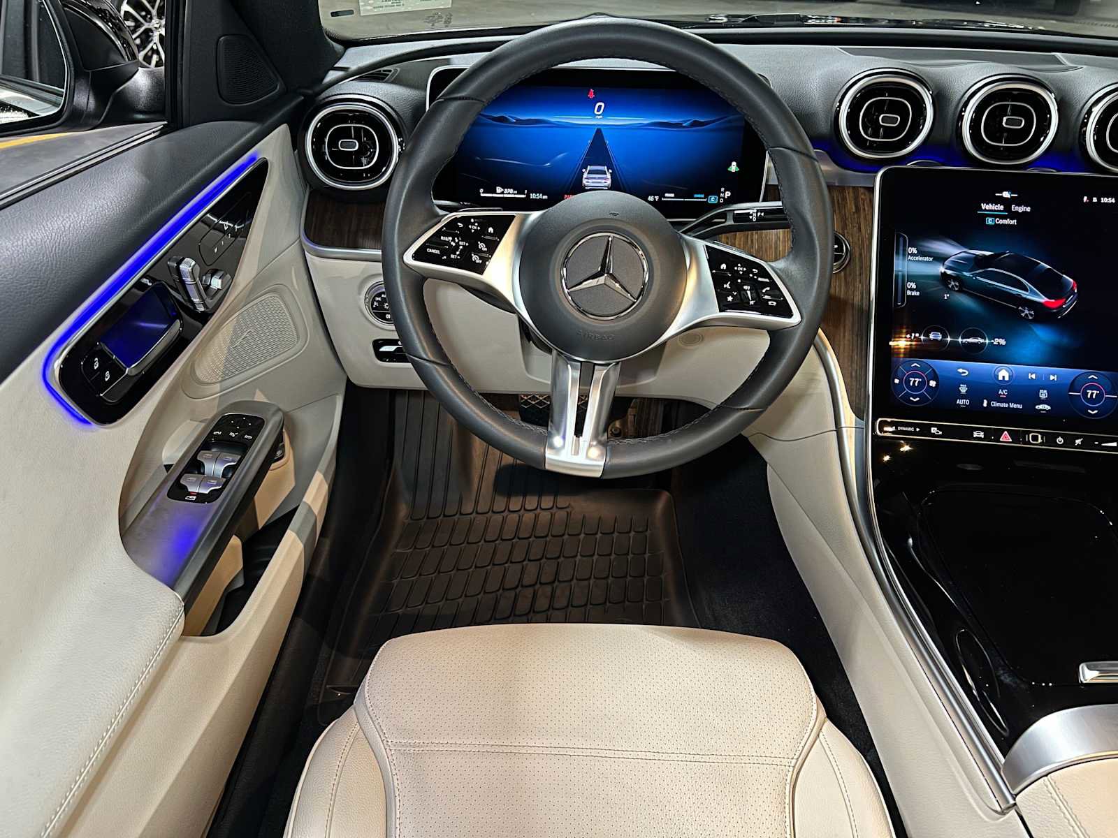 Used 2025 Mercedes-Benz C 300 4MATIC Sedan image 40