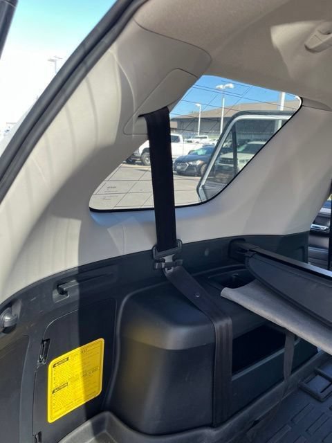 Used 2024 Toyota 4Runner Limited AWD/4WD image 8