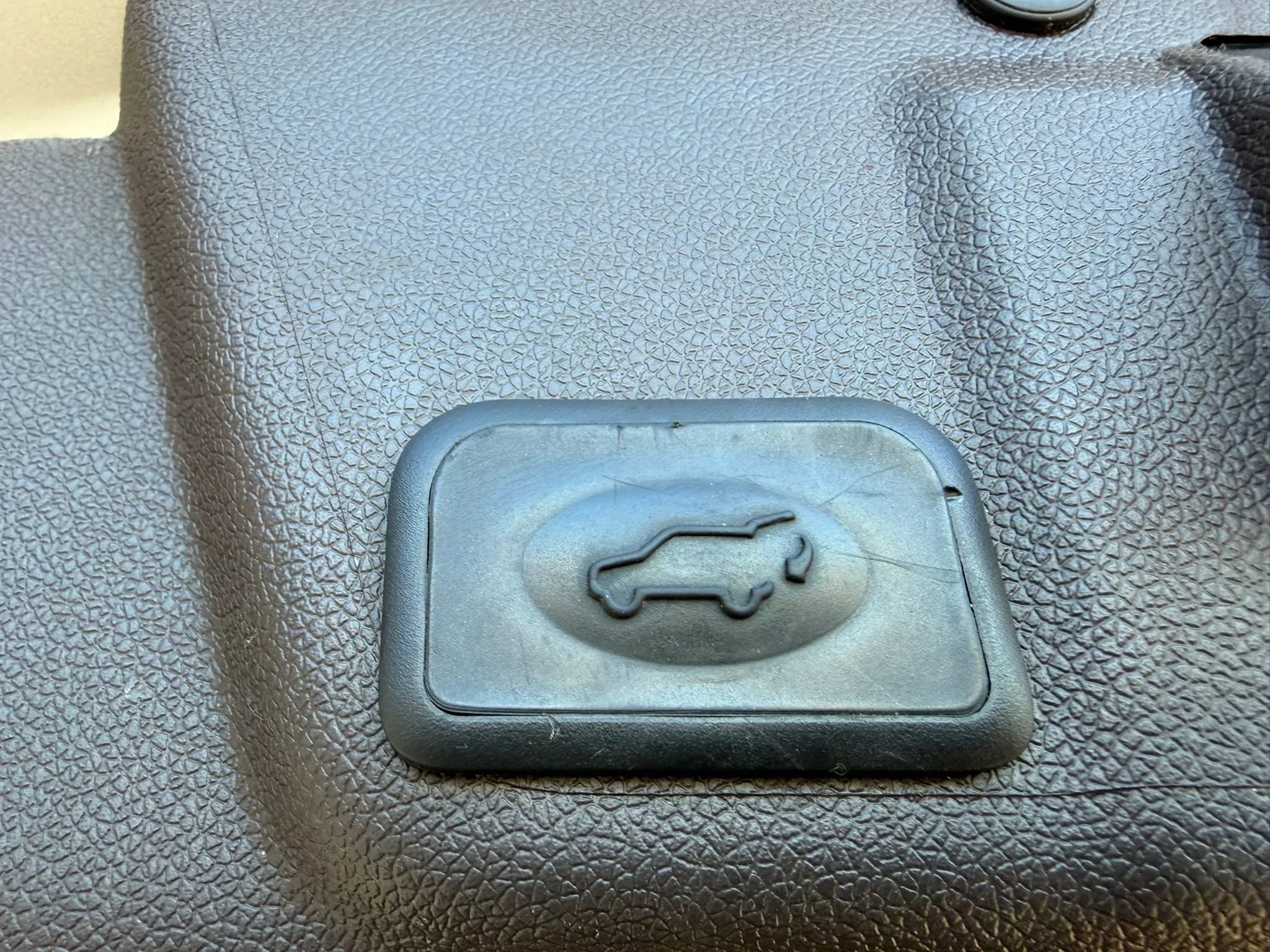 Used 2013 Buick Enclave Leather AWD/4WD image 12