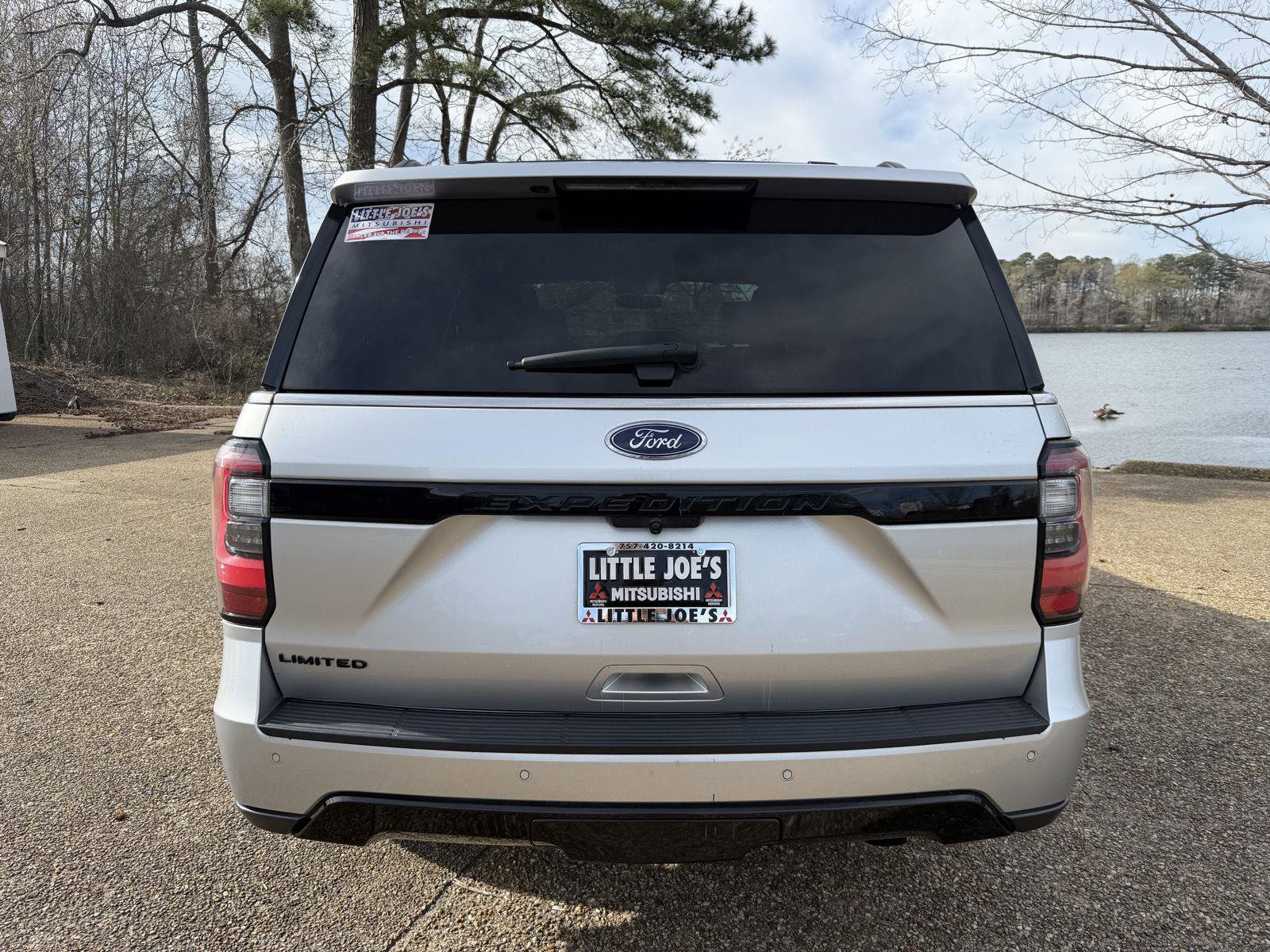 Used 2019 Ford Expedition Limited w/ Equipment Group 303A image 4