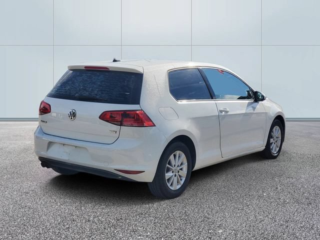 Used 2015 Volkswagen Golf S FWD image 4